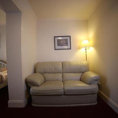 The Glen Bed And Breakfast Drumnadrochit Exteriör bild