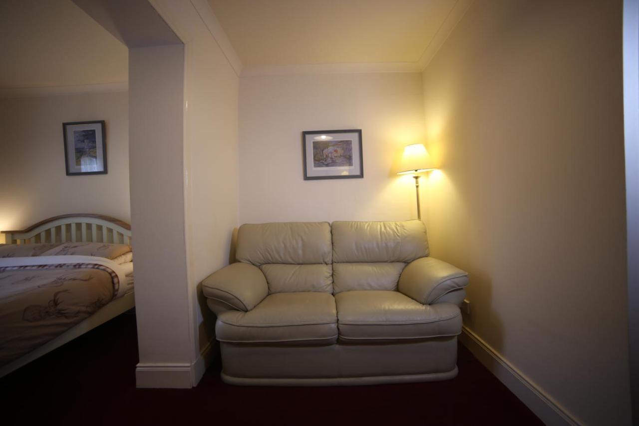 The Glen Bed And Breakfast Drumnadrochit Exteriör bild